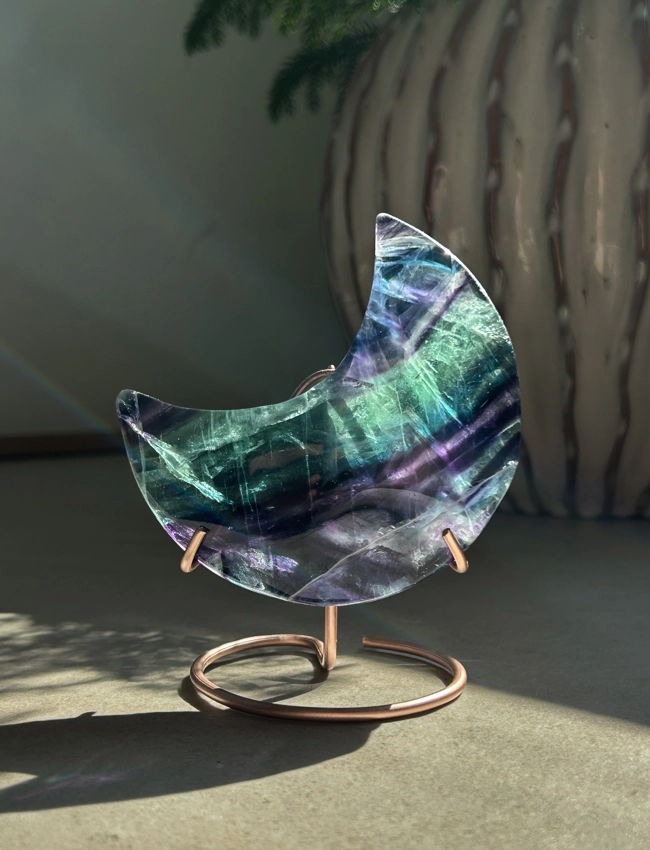 Luna in Fluorite Arcobaleno